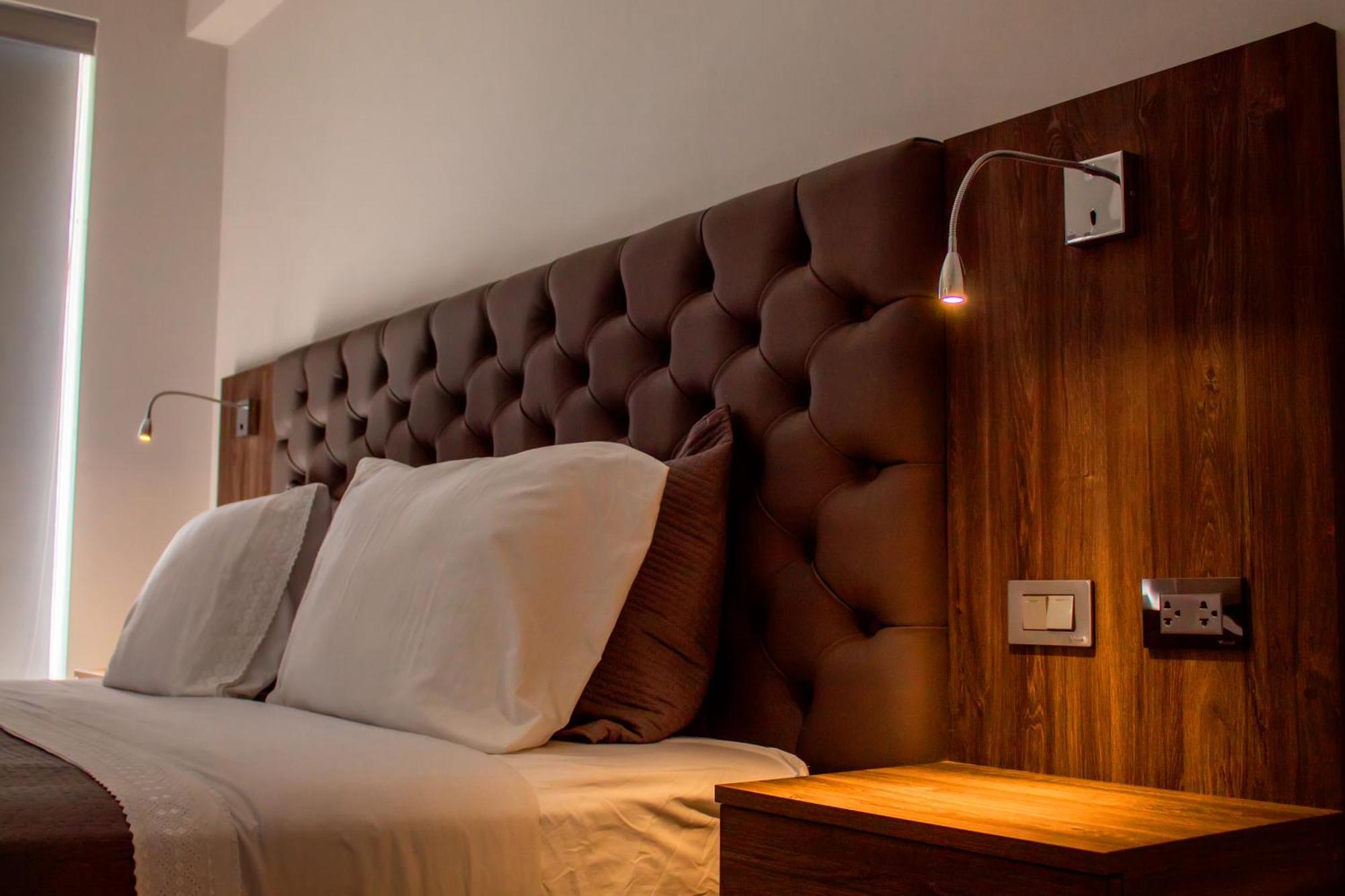 Silver Inn Hotel Серо Азул Екстериор снимка
