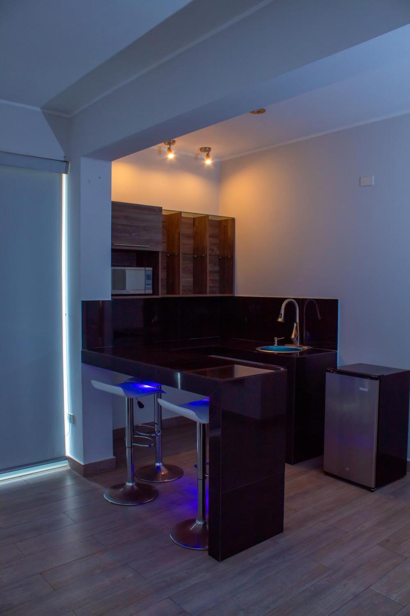 Silver Inn Hotel Серо Азул Екстериор снимка
