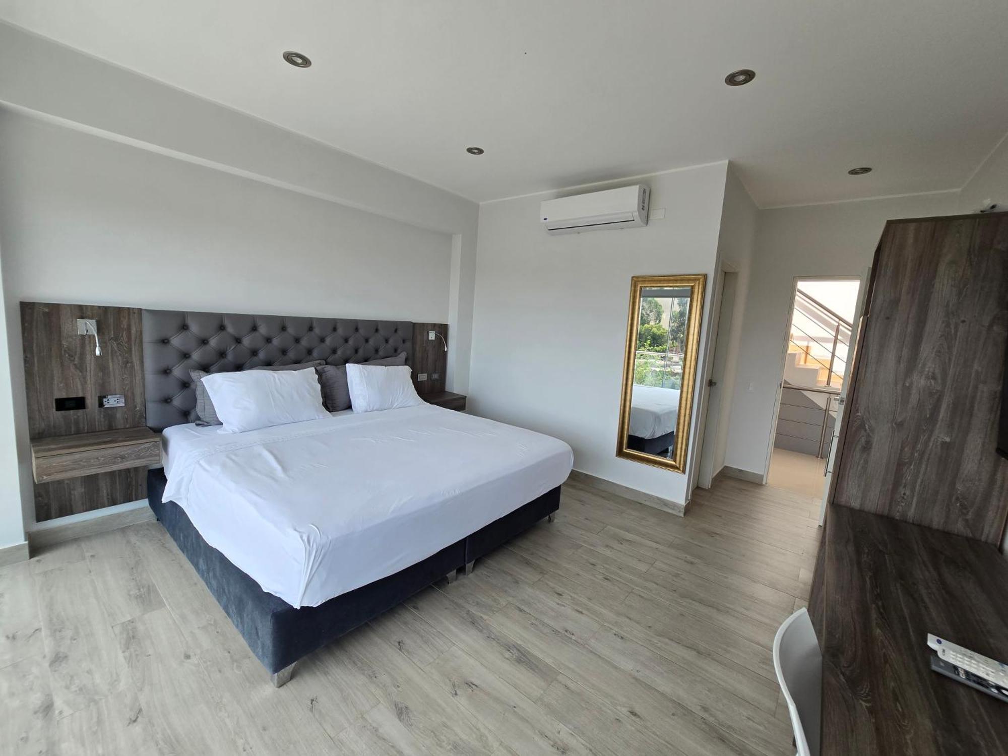 Silver Inn Hotel Серо Азул Екстериор снимка