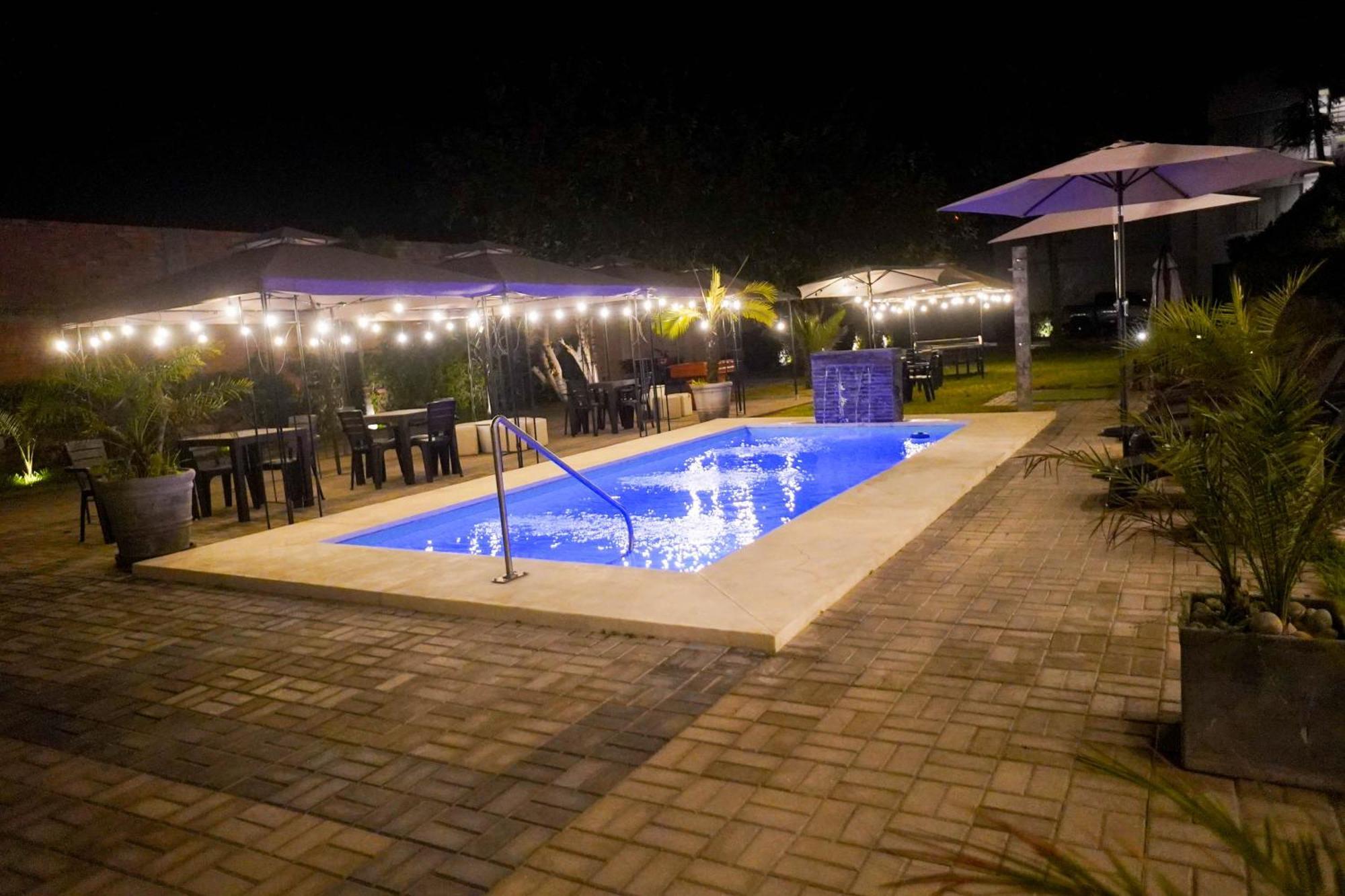 Silver Inn Hotel Серо Азул Екстериор снимка
